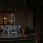 voordelen van hard houten tuinstoelen