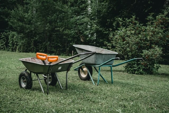 Zwaar gereedschap voor in de tuin