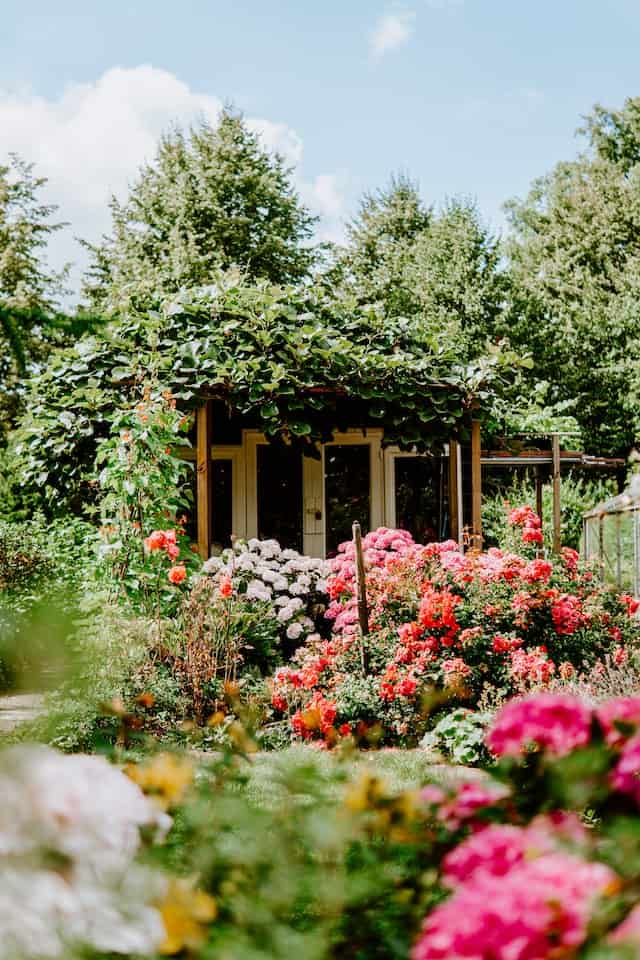 Tuin knus maken met gevelbekleding
