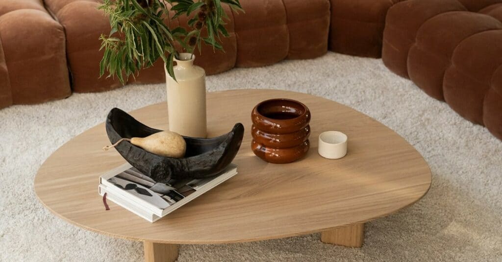 Organische salontafel: natuurlijke vormen voor een stijlvol interieur