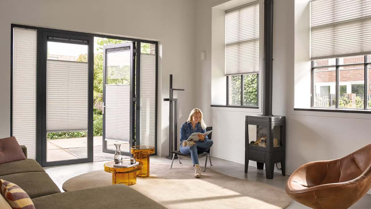 Beste raamdecoratie zonder boren: complete gids voor montage met plak- en klemsteunen